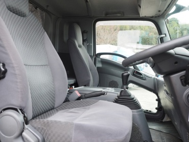 いすゞ フォワード 平ボディ 中型 TKG-FRR90T2 年式 H25 [写真24]