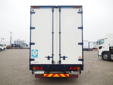 いすゞ ギガ ウイング車 大型 QKG-CYJ77A 年式 H27 [写真05]