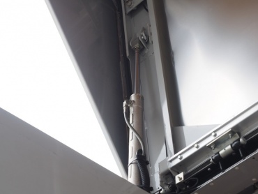 いすゞ フォワード ウイング車 中型 SKG-FRR90T2 年式 H24 [写真13]