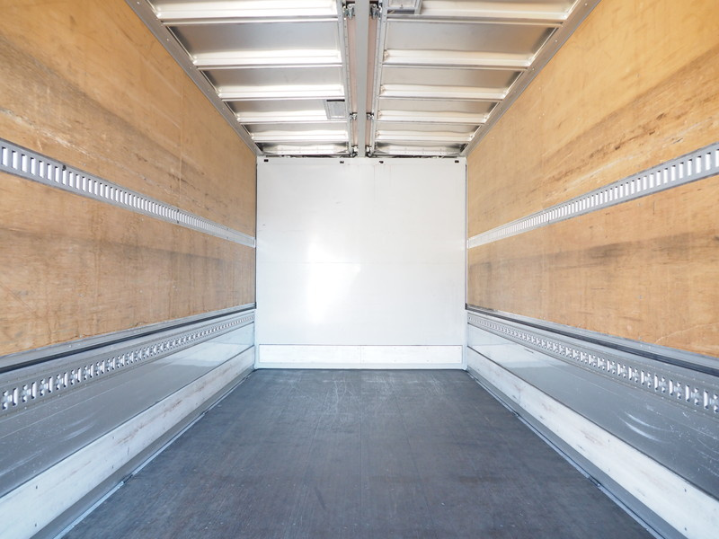 いすゞ フォワード ウイング車 中型 TKG-FRR90T2 年式 H27[写真20]