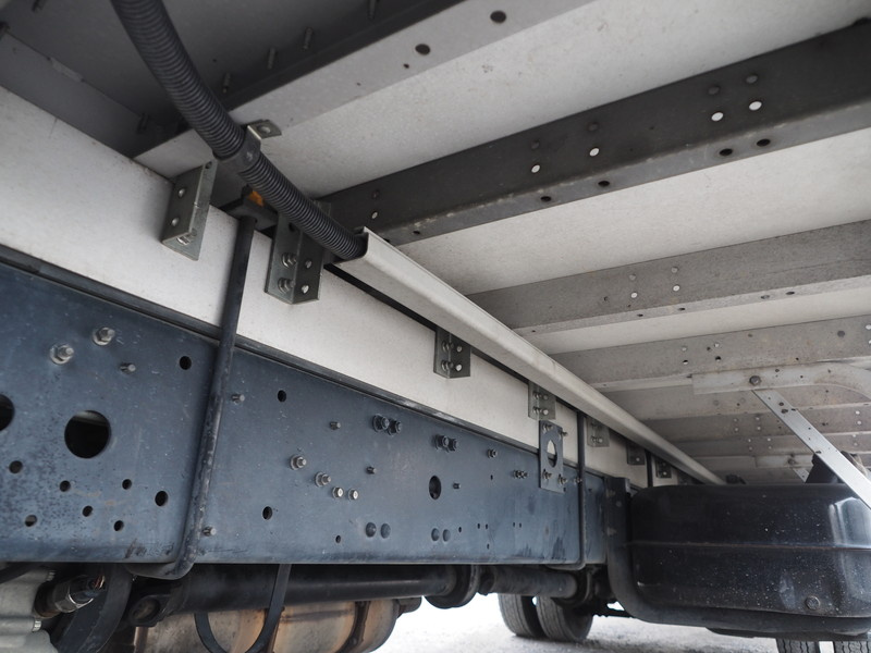 三菱ふそう ファイター ウイング車 中型 PDG-FK64F 年式 H21[写真35]