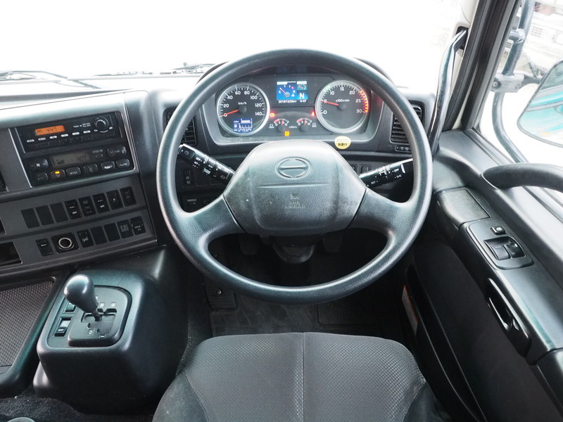 日野 グランドプロフィア ウイング車 大型 LKG-FW1EXBG 年式 H22[写真16]