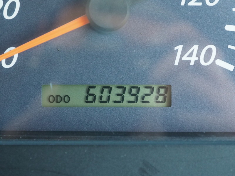 いすゞ ギガ 冷凍バン 大型 QKG-CYL77A 年式 H26[写真32]