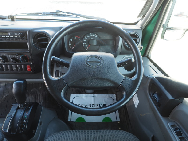 日野 デュトロ バン車 小型 TKG-XZU720M 年式 H24[写真20]