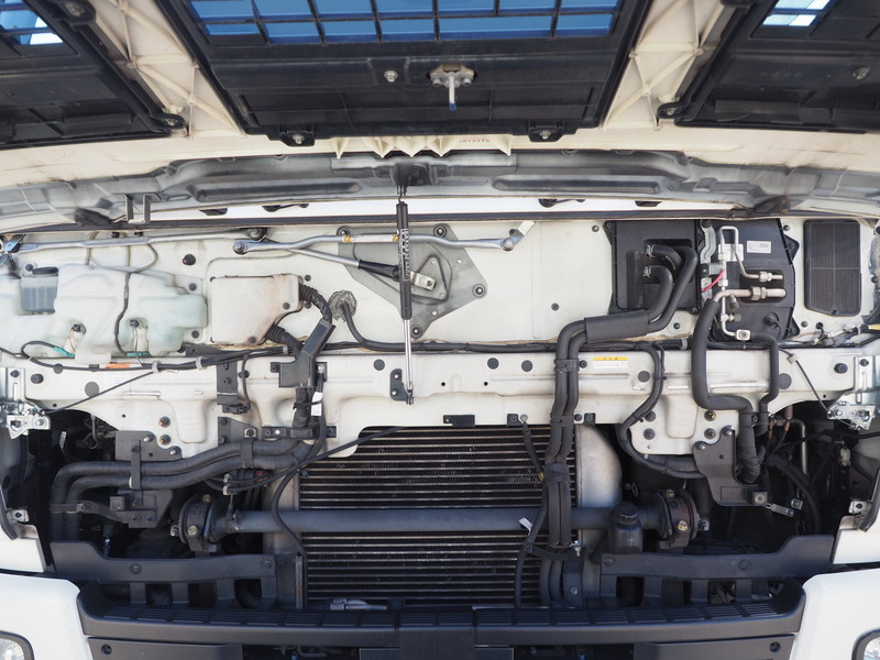 いすゞ ギガ 冷凍ウイング 大型 QKG-CYL77A 年式 H26[写真41]