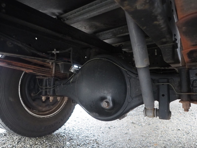 いすゞ エルフ バン車 小型 BDG-NPR85AN 年式 H21[写真26]