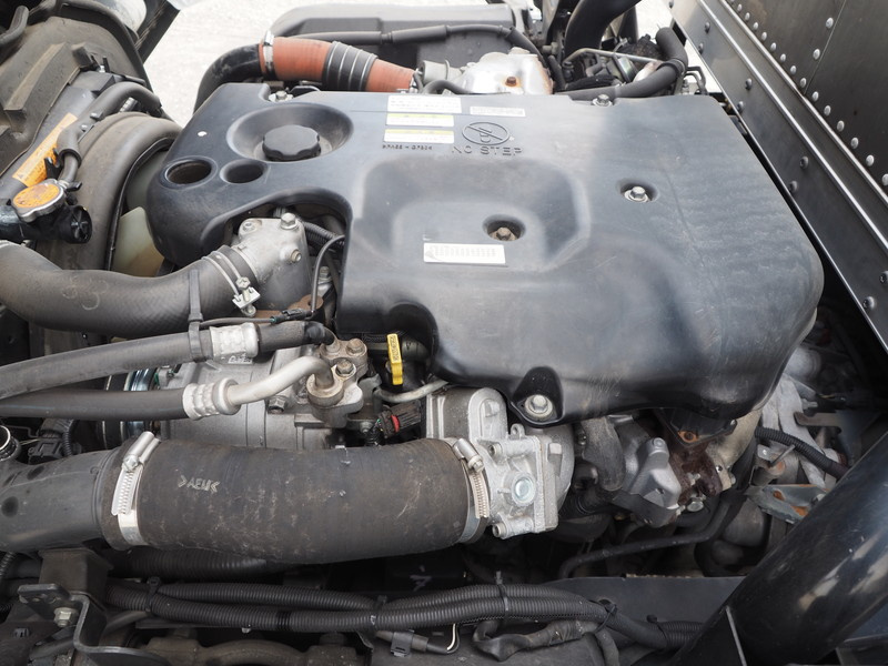 いすゞ エルフ バン車 小型 SKG-NPR85AN 年式 H23[写真30]