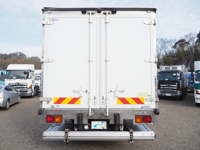 いすゞ フォワード 冷凍バン 中型 TKG-FRR90T2 年式 H25[写真05]