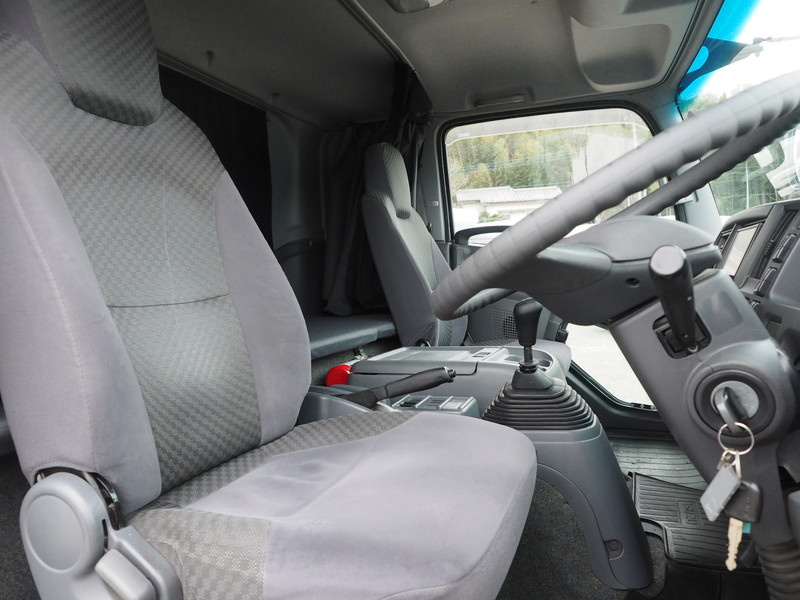 いすゞ フォワード ウイング車 中型 TKG-FRR90S2 年式 H27[写真29]
