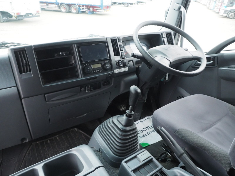 いすゞ フォワード ウイング車 中型 TKG-FRR90S2 年式 H27[写真31]