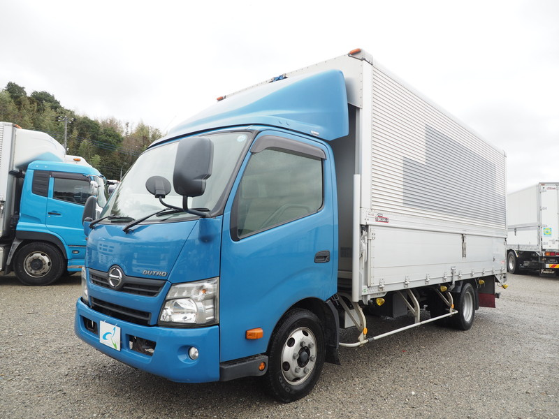 日野 デュトロ ウイング車 小型 TKG-XZU720M 年式 H26[写真01]