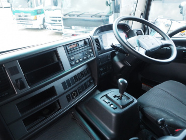 日野 グランドプロフィア ウイング車 大型 LKG-FW1EXBG 年式 H22 [写真17]