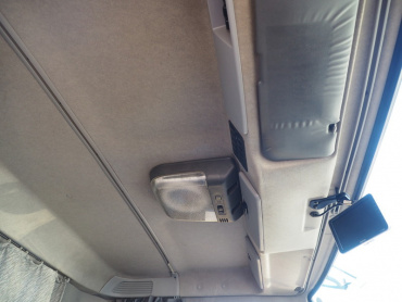 いすゞ ギガ 冷凍バン 大型 QKG-CYL77A 年式 H26 [写真28]