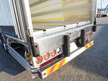 いすゞ ギガ 冷凍バン 大型 QKG-CYL77A 年式 H26 [写真16]