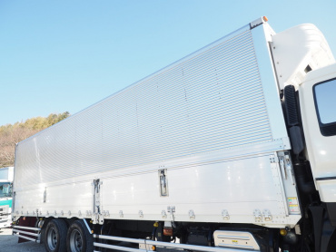 いすゞ ギガ 冷凍ウイング 大型 QKG-CYL77A 年式 H26 [写真07]