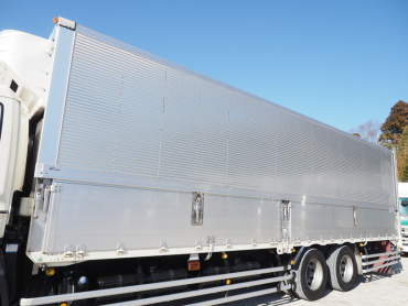 いすゞ ギガ 冷凍ウイング 大型 QKG-CYL77A 年式 H26 [写真11]