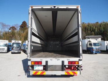 いすゞ ギガ 冷凍ウイング 大型 QKG-CYL77A 年式 H26 [写真19]