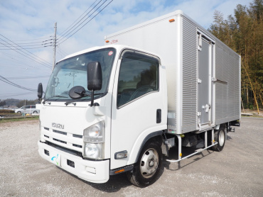 いすゞ エルフ バン車 小型 BDG-NPR85AN 年式 H21 [写真01]