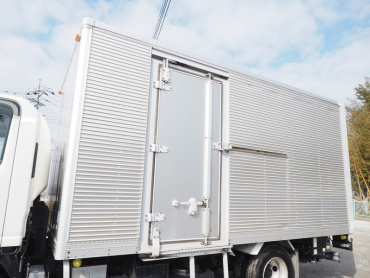 いすゞ エルフ バン車 小型 BDG-NPR85AN 年式 H21 [写真08]