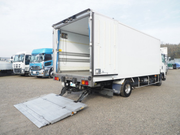 いすゞ フォワード 冷凍バン 中型 TKG-FRR90T2 年式 H25 [写真16]