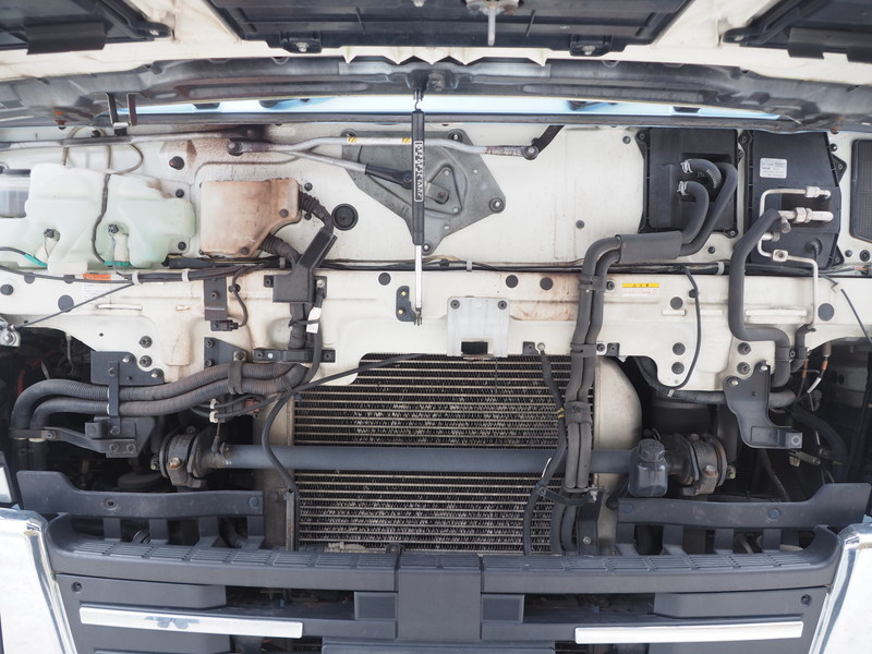 いすゞ ギガ ウイング車 大型 QKG-CYJ77A 年式 H26[写真35]