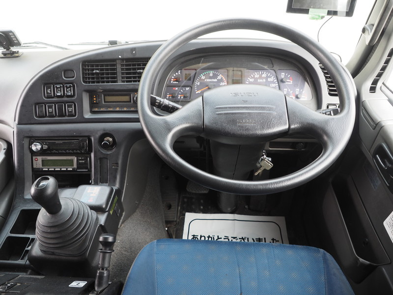 いすゞ ギガ ウイング車 大型 QKG-CYJ77A 年式 H26[写真23]