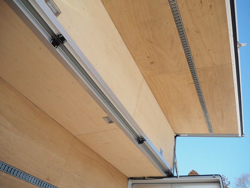 日野 レンジャー 冷凍ウイング 中型 TKG-FD7JLAG 年式 H28[写真13]