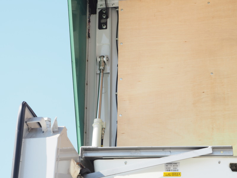 日野 レンジャー 冷凍ウイング 中型 TKG-FD7JLAG 年式 H28[写真18]