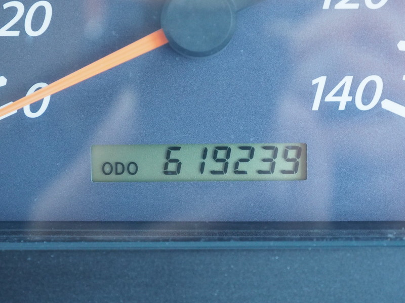 いすゞ ギガ ウイング車 大型 QKG-CYJ77A 年式 H25[写真33]