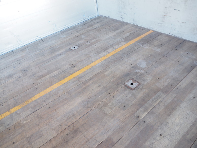 いすゞ ギガ ウイング車 大型 QKG-CYJ77A 年式 H25[写真22]