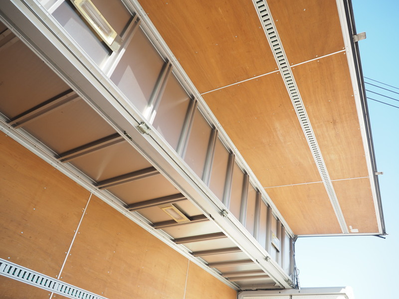 三菱ふそう ファイター ウイング車 中型 PDG-FK64F 年式 H21[写真18]