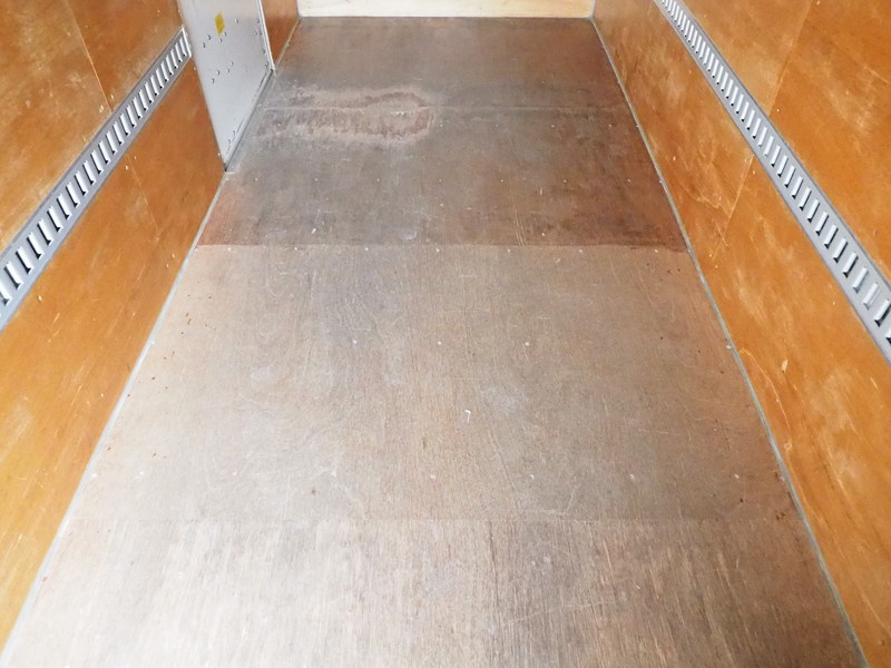 いすゞ エルフ バン車 小型 BKG-NLR85AN 年式 H20[写真12]