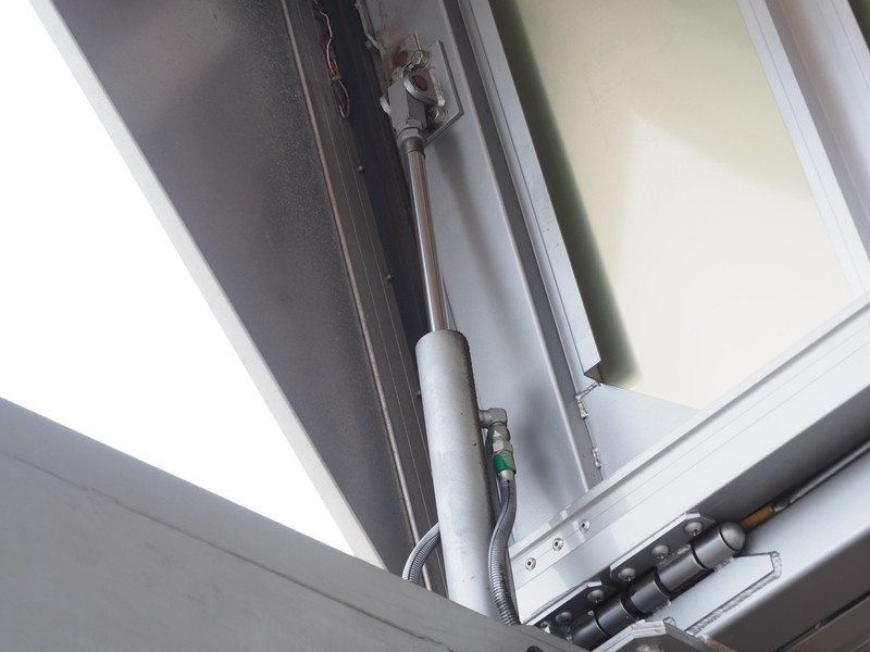 いすゞ エルフ ウイング車 小型 BKG-NPR85AN 年式 H23[写真13]