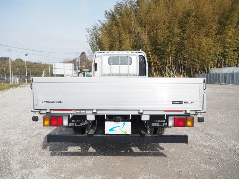いすゞ エルフ 平ボディ 小型 TRG-NPR85AR 年式 H27[写真05]
