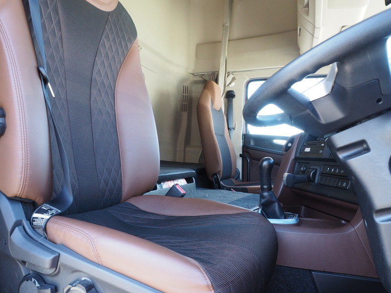 日野 グランドプロフィア ウイング車 大型 2PG-FW1AHG 年式 H30[写真25]