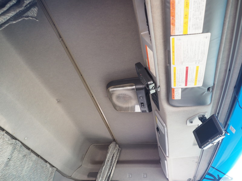 いすゞ ギガ ウイング車 大型 LKG-CYL77A 年式 H23[写真32]