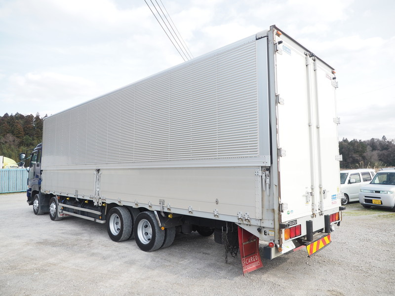 いすゞ ギガ ウイング車 大型 QKG-CYJ77A 年式 H27[写真07]