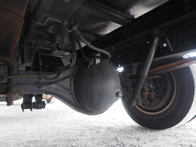 いすゞ エルフ バン車 小型 TRG-NPR85AN 年式 H27[写真27]