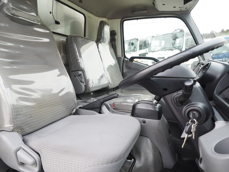 日野 デュトロ 冷凍バン 小型 TKG-XZU710M 年式 H26[写真19]