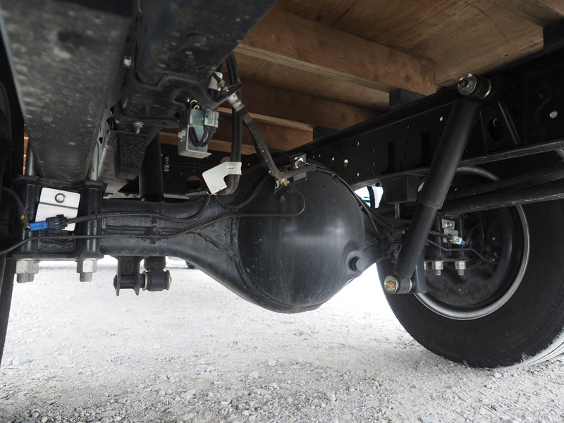 いすゞ エルフ 平ボディ 小型 TRG-NPR85AR 年式 H29[写真28]