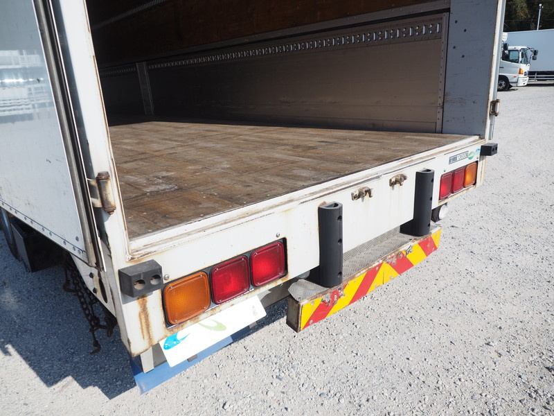 いすゞ ギガ ウイング車 大型 QKG-CYJ77A 年式 H24[写真24]