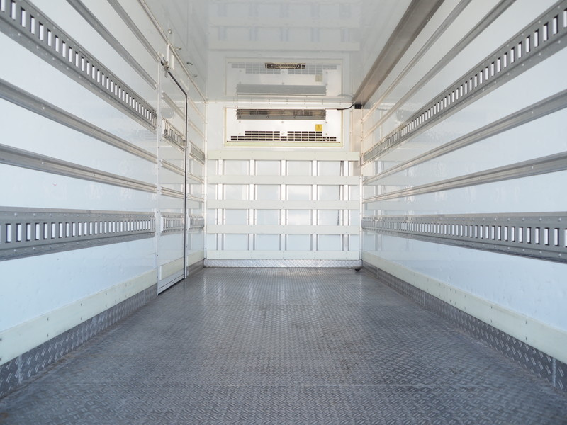 いすゞ エルフ 冷凍バン 小型 BKG-NMR85AN 年式 H23[写真11]