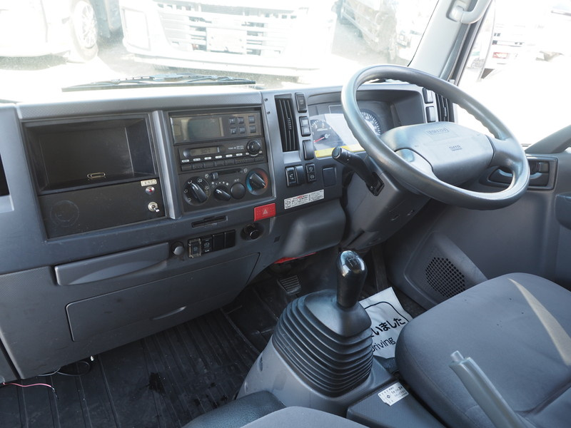 いすゞ エルフ 冷凍バン 小型 BKG-NMR85AN 年式 H23[写真21]