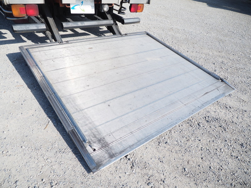 日野 グランドプロフィア ウイング車 大型 KS-FW1EXWJ 年式 H18[写真27]