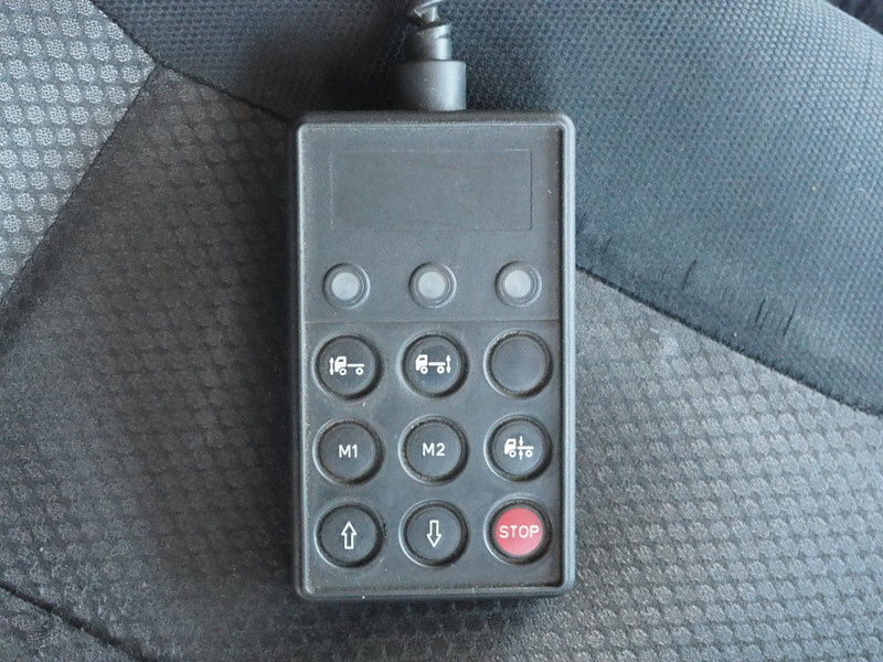 日野 グランドプロフィア ウイング車 大型 KS-FW1EXWJ 年式 H18[写真36]