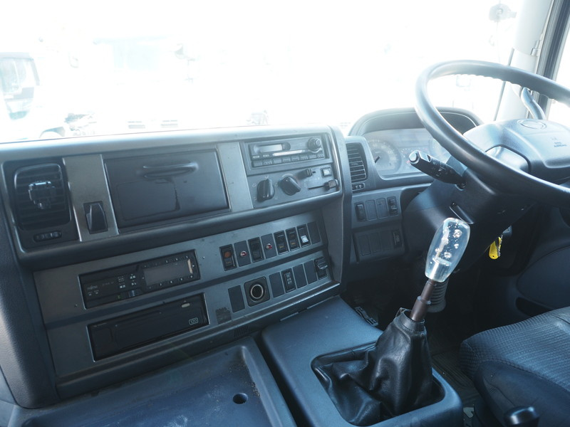 日野 グランドプロフィア ウイング車 大型 KS-FW1EXWJ 年式 H18[写真33]