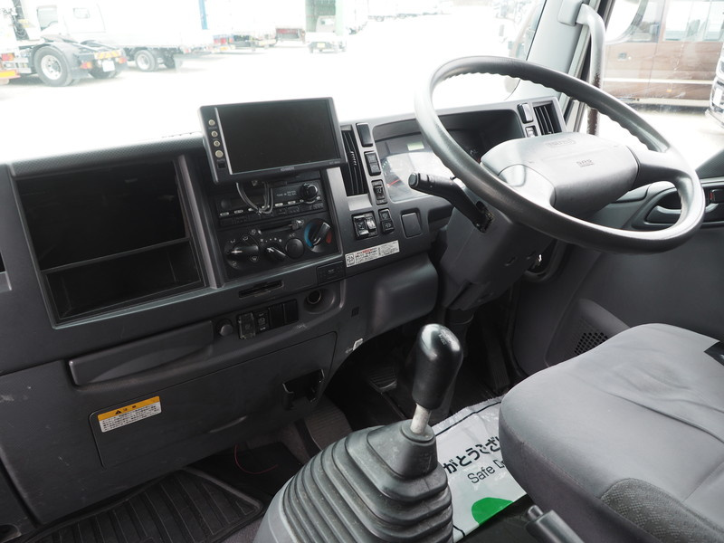 いすゞ フォワード ウイング車 中型 PKG-FRR90S2 年式 H20[写真28]