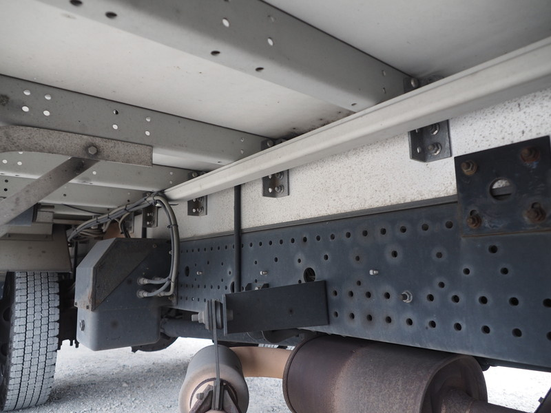 いすゞ フォワード ウイング車 中型 PKG-FRR90S2 年式 H20[写真33]