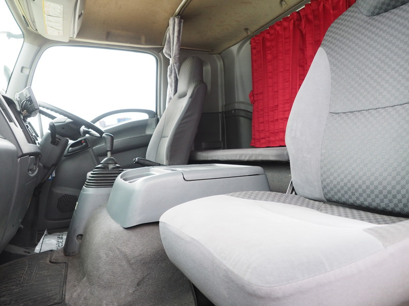 いすゞ フォワード ウイング車 中型 PKG-FRR90S2 年式 H20[写真35]