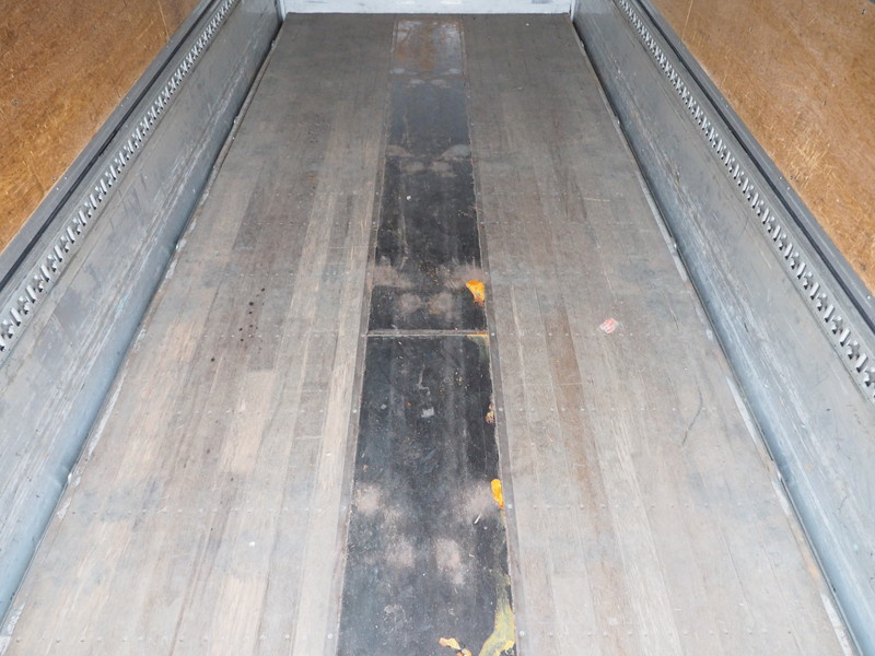 いすゞ フォワード ウイング車 中型 PKG-FRR90S2 年式 H20[写真24]